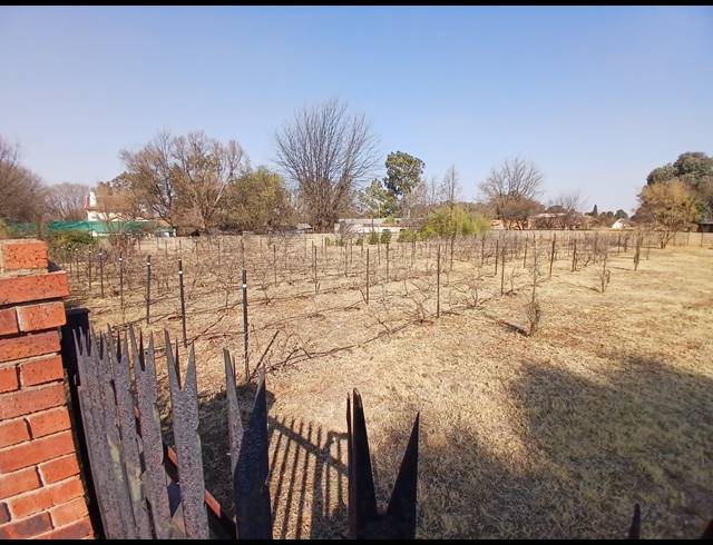 4,064M² VACANT LAND FOR SALE IN HENLEY ON KLIP